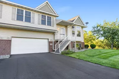 20676 Hampshire Way, Lakeville, MN 55044 - Photo 3