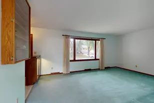 517 26th St NW, Rochester, MN 55901 - Photo 3