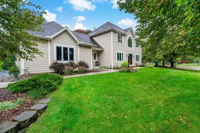 3402 Fairfax Lane, Woodbury, MN 55129 - Photo 3