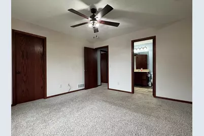 100 Olympic Court, Mankato, MN 56001 - Photo 19