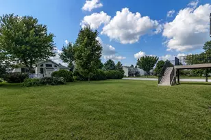 100 Olympic Ct, Mankato, MN 56001 - Photo 35