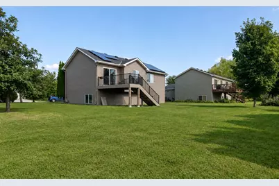 100 Olympic Court, Mankato, MN 56001 - Photo 37