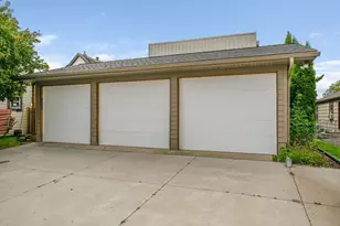 111 11th Ave N, Hopkins, MN 55343 - Photo 49