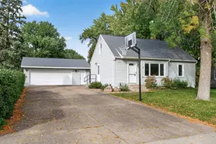 2431 Ridge Ln, Mounds View, MN 55112 - Photo 23