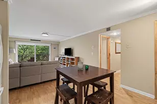 210 W Grant St, Minneapolis, MN 55403 - Photo 9