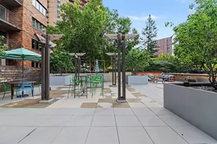 210 W Grant St, Minneapolis, MN 55403 - Photo 25
