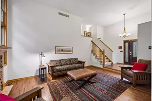 8685 Sycamore Ln N, Maple Grove, MN 55369 - Photo 9