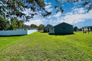 404 E Cottonwood St, Springfield, MN 56087 - Photo 57