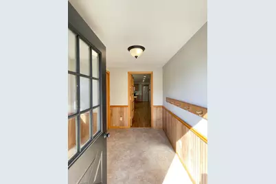 404 E Cottonwood Street, Springfield, MN 56087 - Photo 5