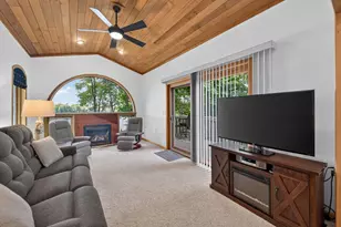 11140 Lake Pointe Dr, Chisago City, MN 55013 - Photo 7