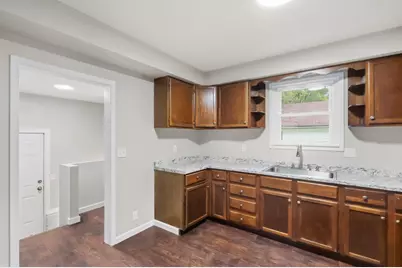 3813 3rd Avenue W, Hibbing, MN 55746 - Photo 5