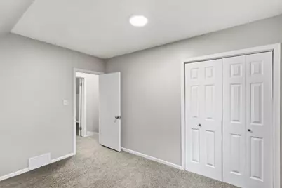 3813 3rd Avenue W, Hibbing, MN 55746 - Photo 19