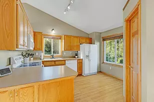 40737 Fahrion Rd, North Branch, MN 55056 - Photo 7