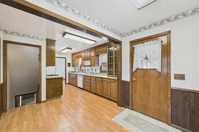8831 Greenway Avenue S, Cottage Grove, MN 55016 - Photo 7