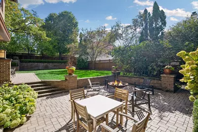 2409 E Lake Of The Isles Parkway, Minneapolis, MN 55405 - Photo 33