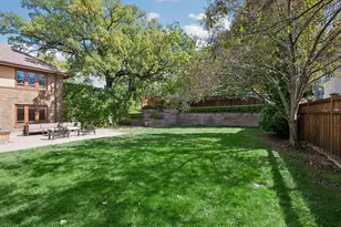 2409 E Lake Of The Isles Pkwy, Minneapolis, MN 55405 - Photo 35