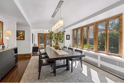 2409 E Lake Of The Isles Parkway, Minneapolis, MN 55405 - Photo 11