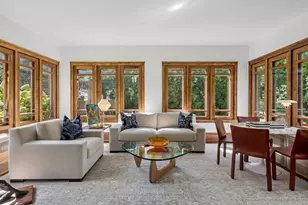 2409 E Lake Of The Isles Pkwy, Minneapolis, MN 55405 - Photo 9