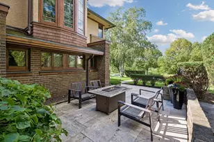 2409 E Lake Of The Isles Pkwy, Minneapolis, MN 55405 - Photo 31