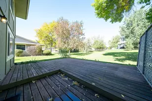 13642 86th Ave N, Maple Grove, MN 55369 - Photo 17