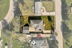 215 Highland Ct SW, Rochester, MN 55902 - Photo 5
