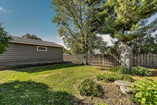 215 Highland Ct SW, Rochester, MN 55902 - Photo 37