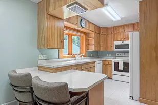 207 E Hollett St, Tracy, MN 56175 - Photo 7