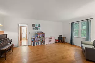 1464 Victoria St N, Saint Paul, MN 55117 - Photo 3