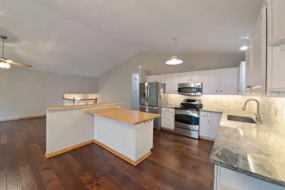 14803 Upper 56th Street N, Oak Park Heights, MN 55082 - Photo 3