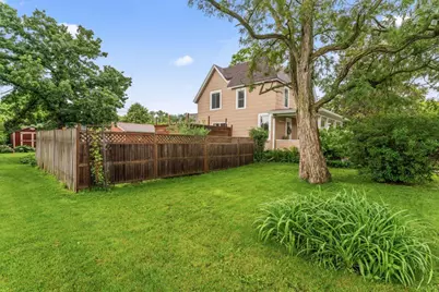 321 1st Avenue SE, Pine Island, MN 55963 - Photo 5