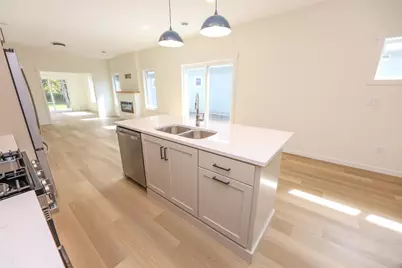 116 N Quincy Street, Alexandria, MN 56308 - Photo 9