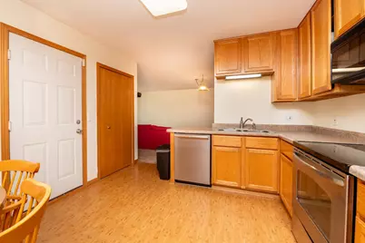 11508 Elmwood Avenue N, Champlin, MN 55316 - Photo 9
