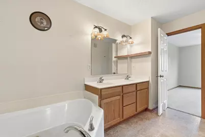 3534 Sterling Heights Drive #A, River Falls, WI 54022 - Photo 17