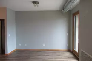 15 E Franklin Ave, Minneapolis, MN 55404 - Photo 3