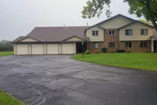 1539 14th St SE, Saint Cloud, MN 56304 - Photo 1