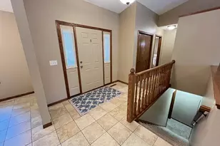 5366 S Park Dr, Savage, MN 55378 - Photo 11