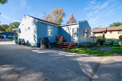 908 W Linden Street W, Fergus Falls, MN 56537 - Photo 9