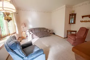 908 W Linden Street W, Fergus Falls, MN 56537 - Photo 27