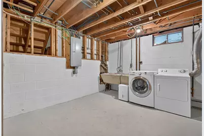 2619 Hayes Street NE, Minneapolis, MN 55418 - Photo 31