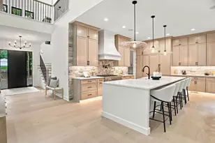 1426 Holdridge Cir, Wayzata, MN 55391 - Photo 9