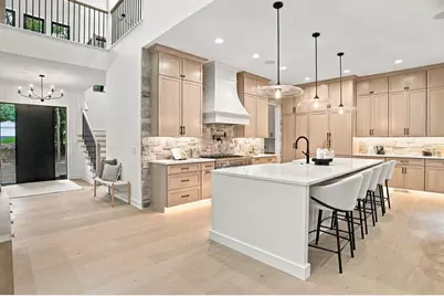 1426 Holdridge Circle, Wayzata, MN 55391 - Photo 7