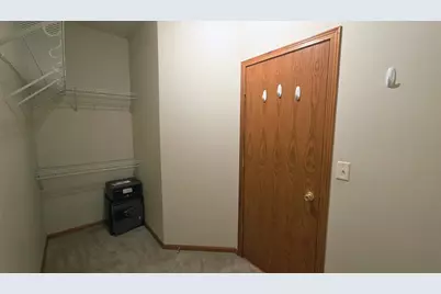 1106 Devito Street #6, Marshall, MN 56258 - Photo 19