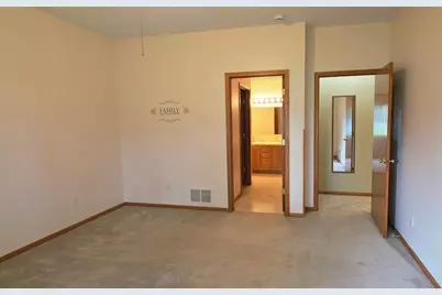 1106 Devito Street #6, Marshall, MN 56258 - Photo 15