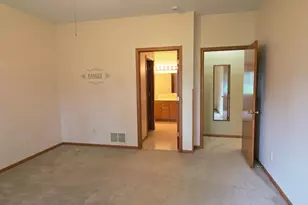 1106 Devito St, Marshall, MN 56258 - Photo 15