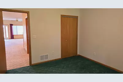 1106 Devito Street #6, Marshall, MN 56258 - Photo 9
