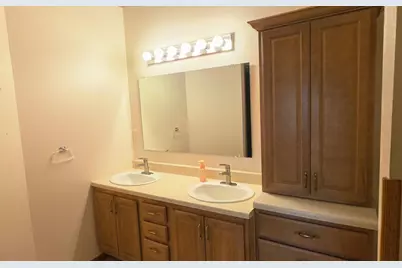 1106 Devito Street #6, Marshall, MN 56258 - Photo 17
