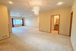 1106 Devito St, Marshall, MN 56258 - Photo 7