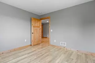 470 Spruce Dr, Staples, MN 56479 - Photo 17