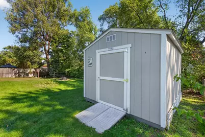 7740 Regent Avenue N, Brooklyn Park, MN 55443 - Photo 33