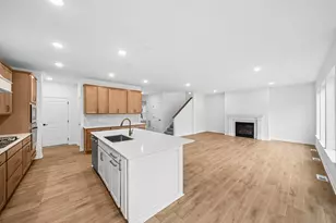 10557 Minnesota Ln N, Maple Grove, MN 55369 - Photo 5